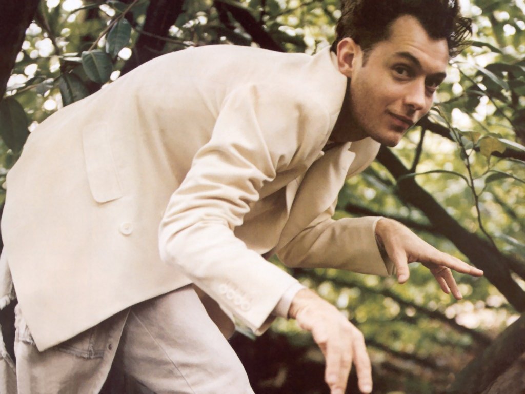 Jude Law (1024x768 - 112 KB)