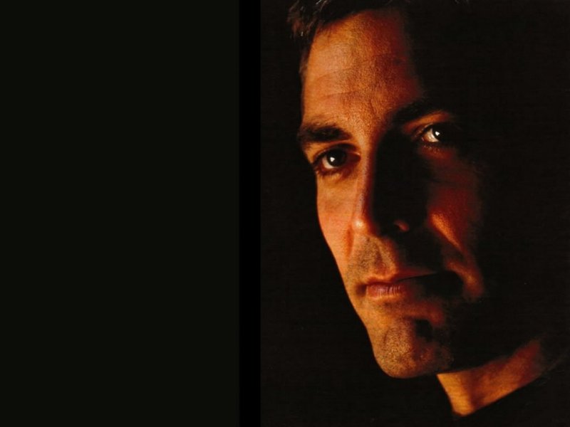George Clooney (800x600 - 31 KB)