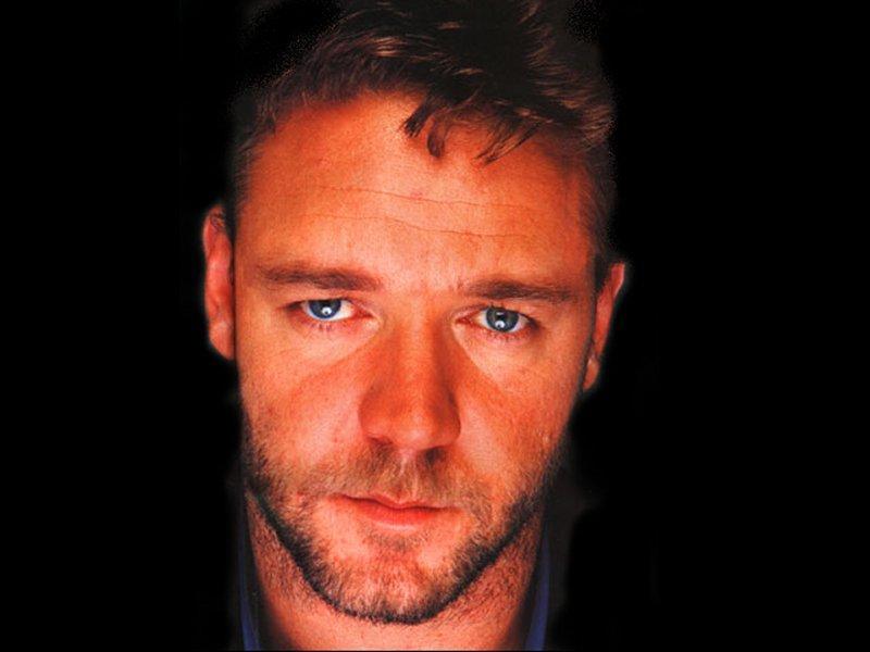 Russell Crowe (800x600 - 38 KB)