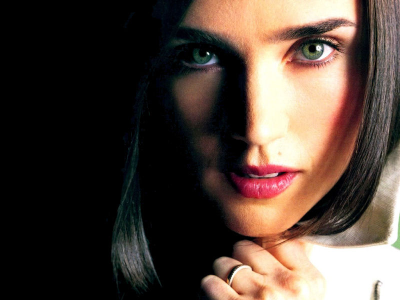 Jennifer Connelly (800x600 - 64 KB)