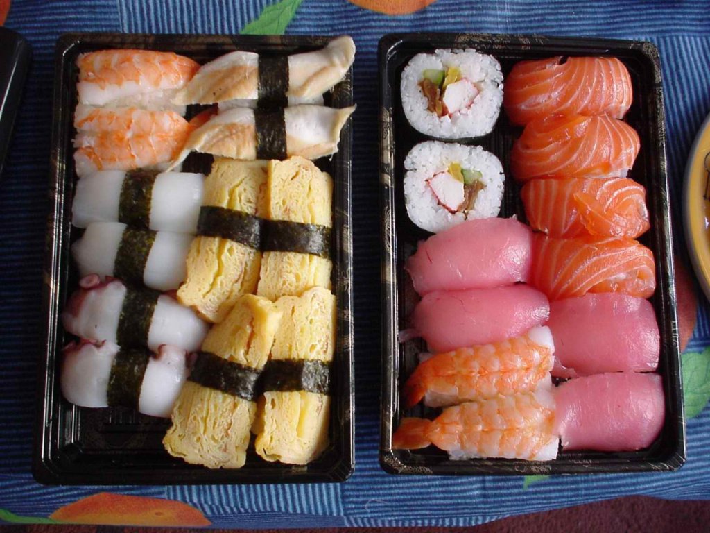 Sushi (1024x768 - 160 KB)