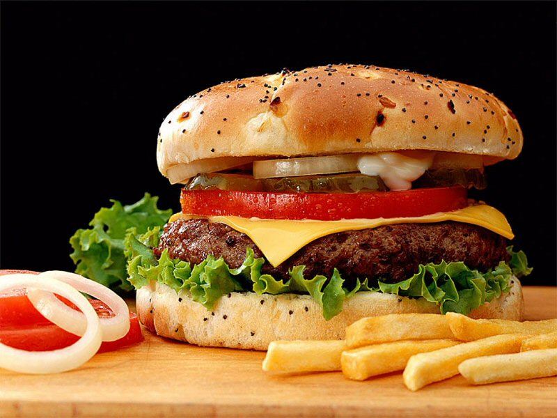 Hamburger (800x600 - 97 KB)