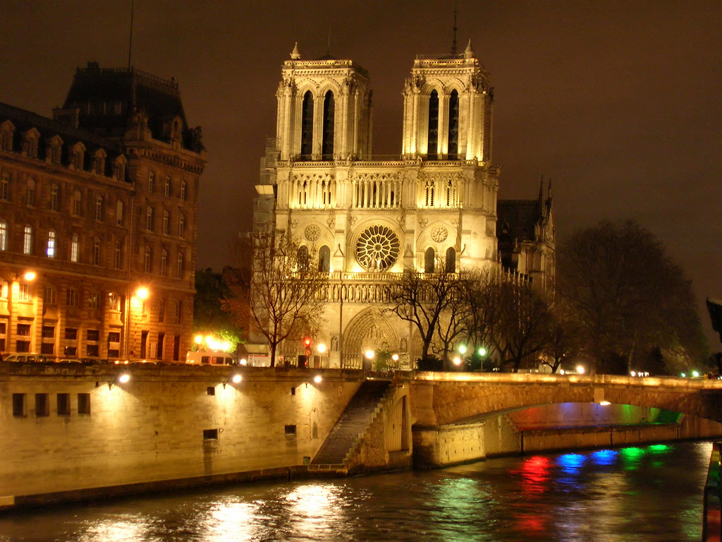 Notre Dame (1024x768 - 274 KB)