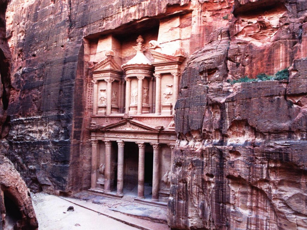Monastero di Petra (1024x768 - 238 KB)