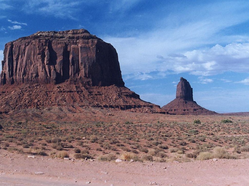 Monument Valley (1024x768 - 180 KB)