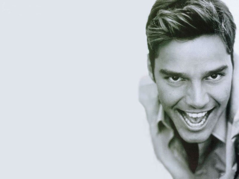 Ricky Martin (800x600 - 35 KB)