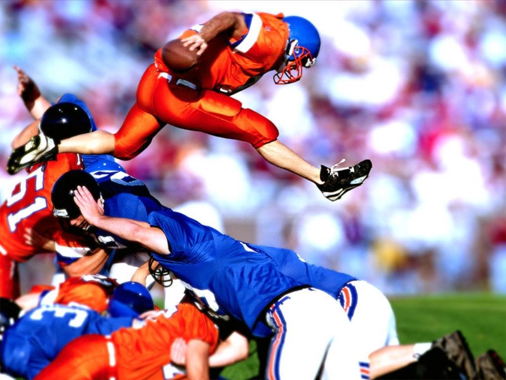 Football (1024x768 - 125 KB)