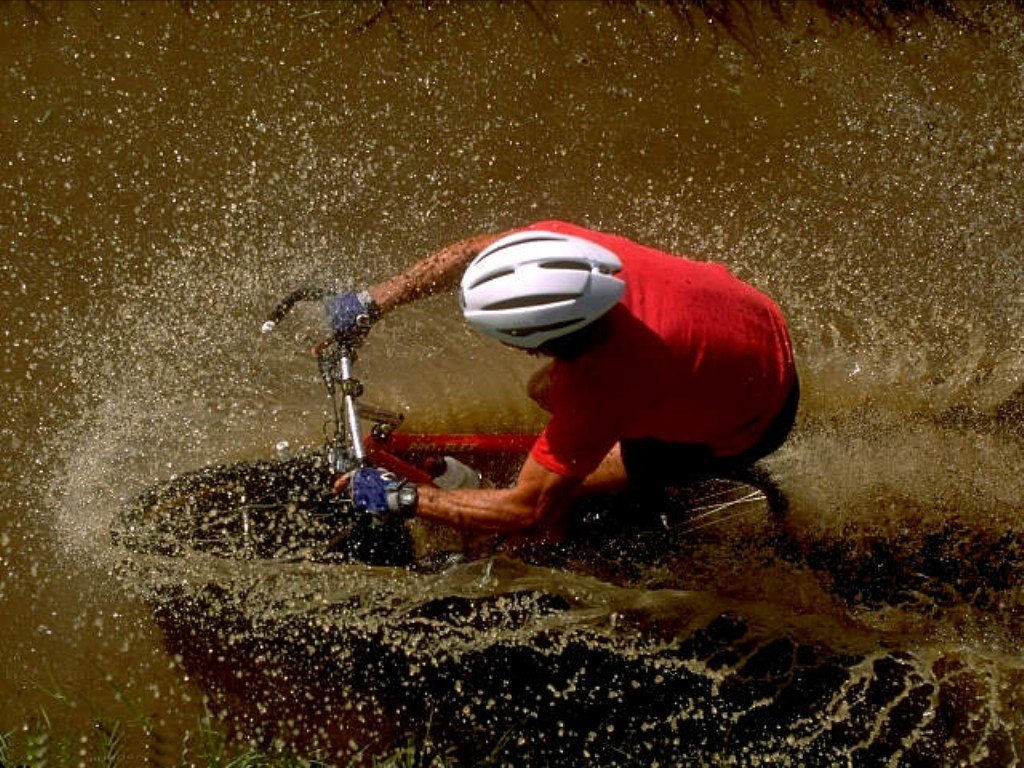Mountain bike (1024x768 - 213 KB)
