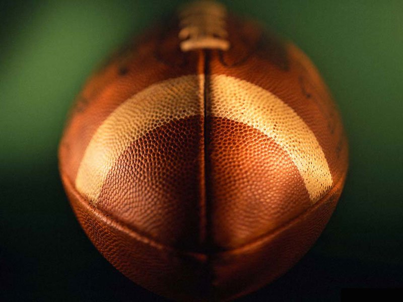 Football (800x600 - 64 KB)