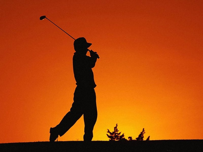 Golf (800x600 - 47 KB)