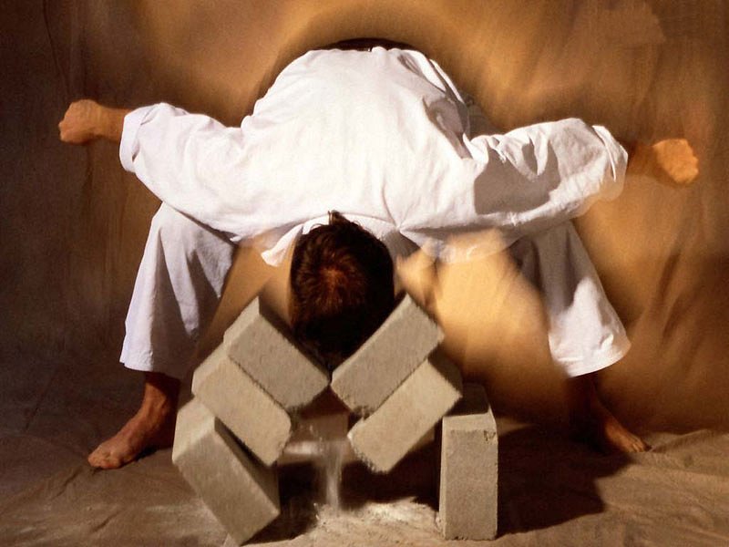 Karate (800x600 - 72 KB)