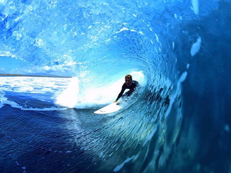 Surf (800x600 - 101 KB)